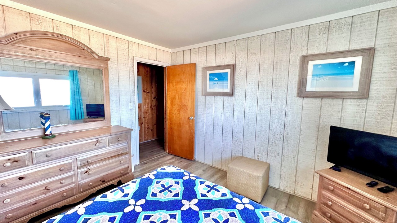 Photo of Bedroom in South Nags Head