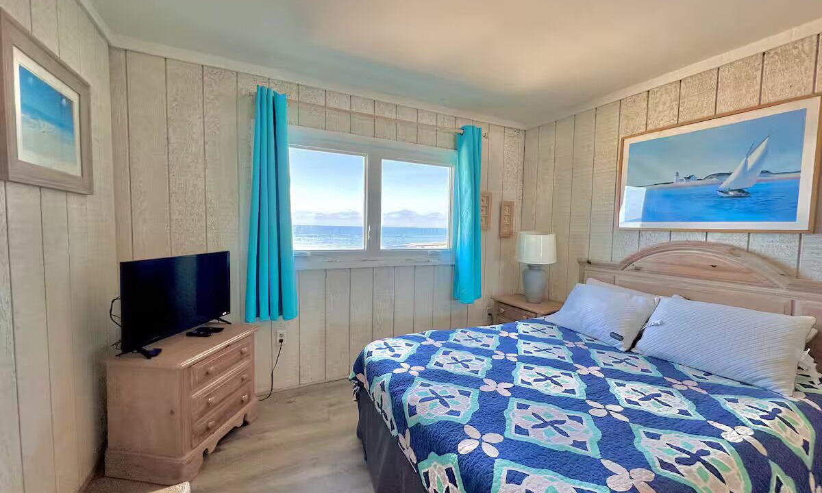 Photo of Bedroom in South Nags Head