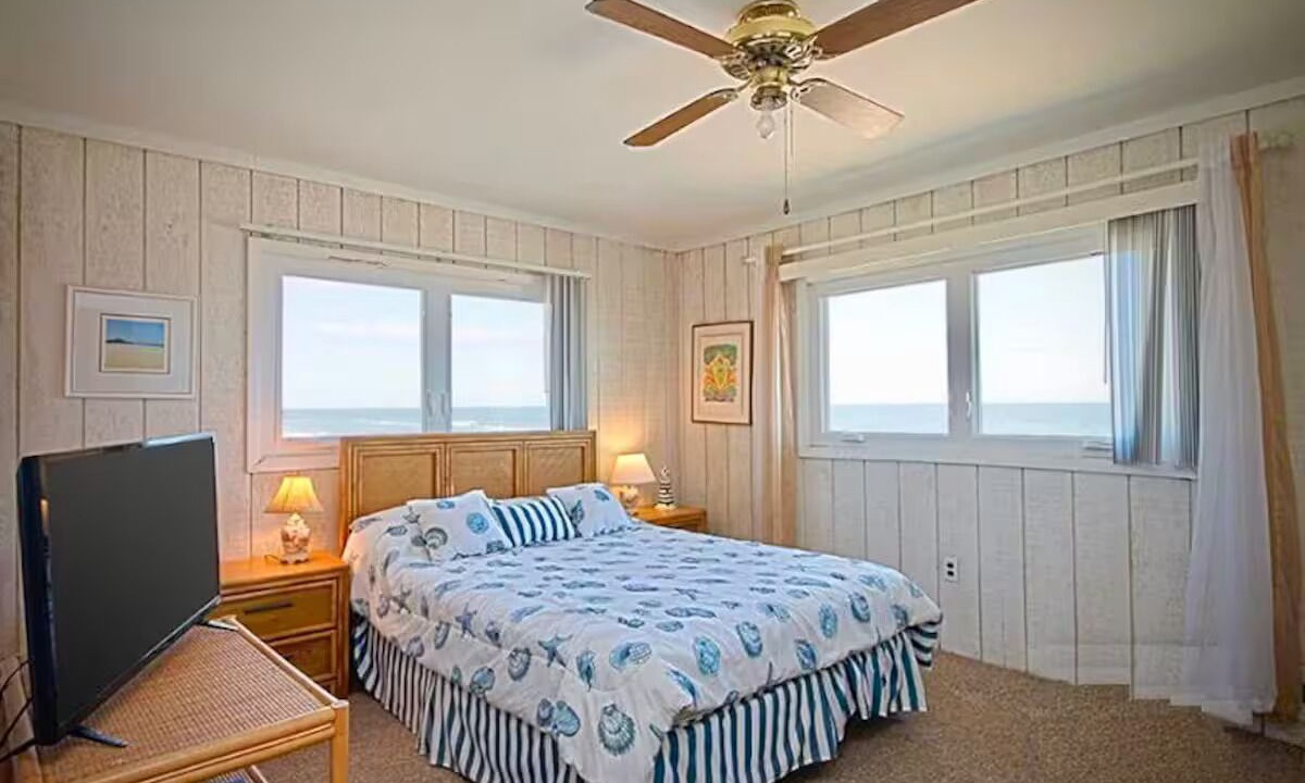 Photo of Bedroom in South Nags Head