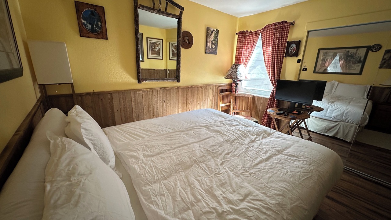Photo of Bedroom in Carnelian Woods