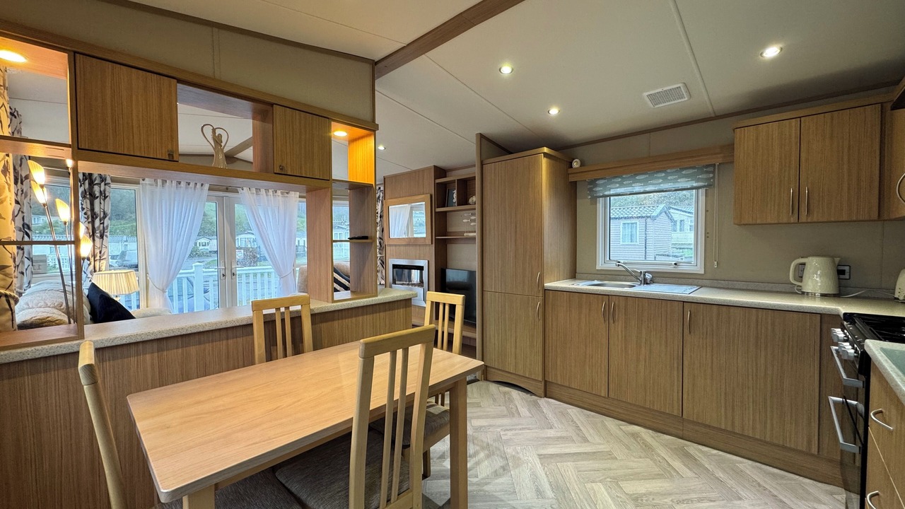 Photo of Kitchen in Challaborough