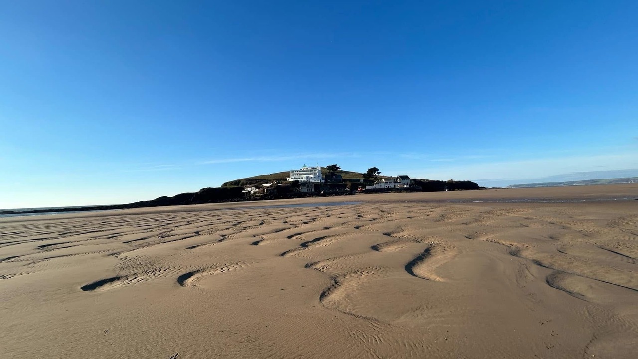 Photo of Others in Challaborough