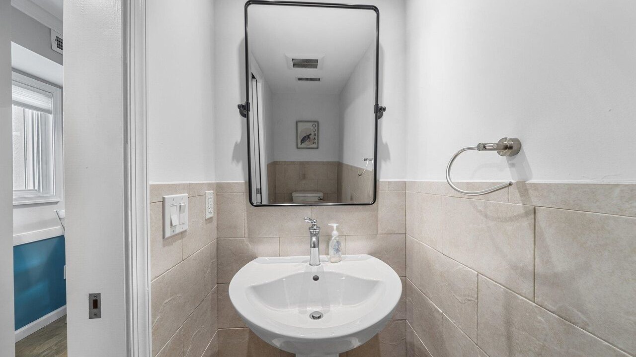 Photo of Bathroom in Stone Harbor