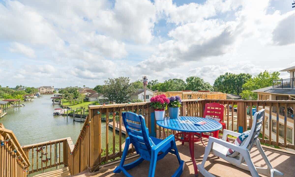 Photo of Outdoor in Nassau Bay