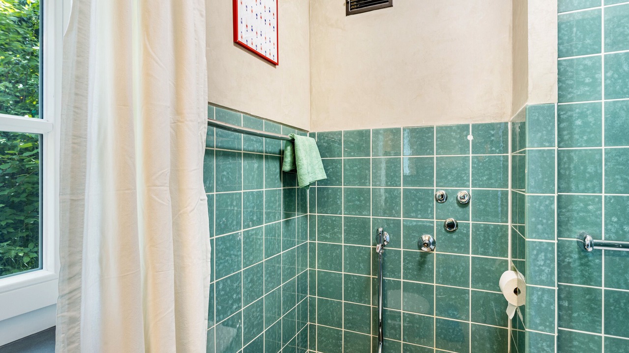 Photo of Bathroom in Berlar