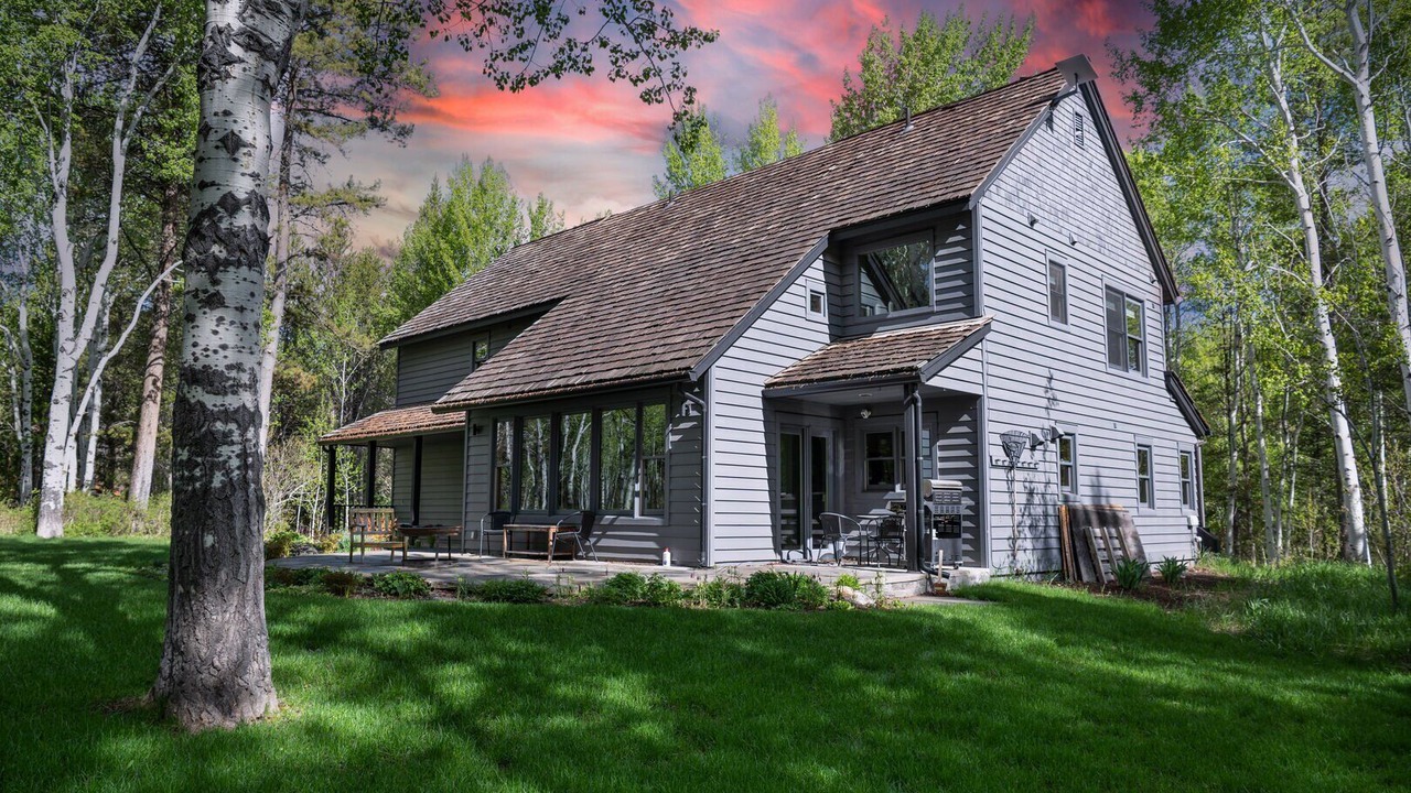 Photo of Outdoor in River Meadows