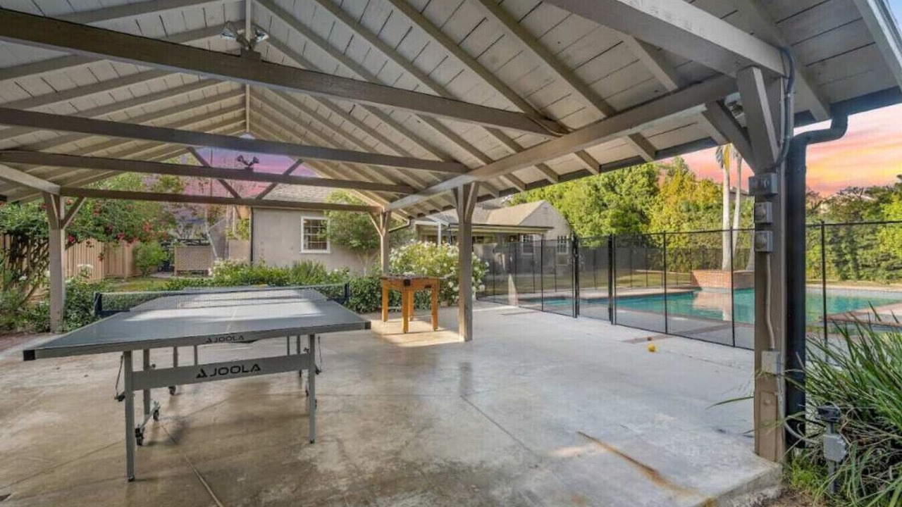 Photo of Patio Balcony in Valley Village