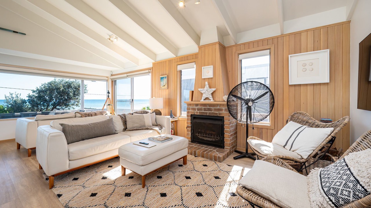 Photo of Bedroom in Bonbeach