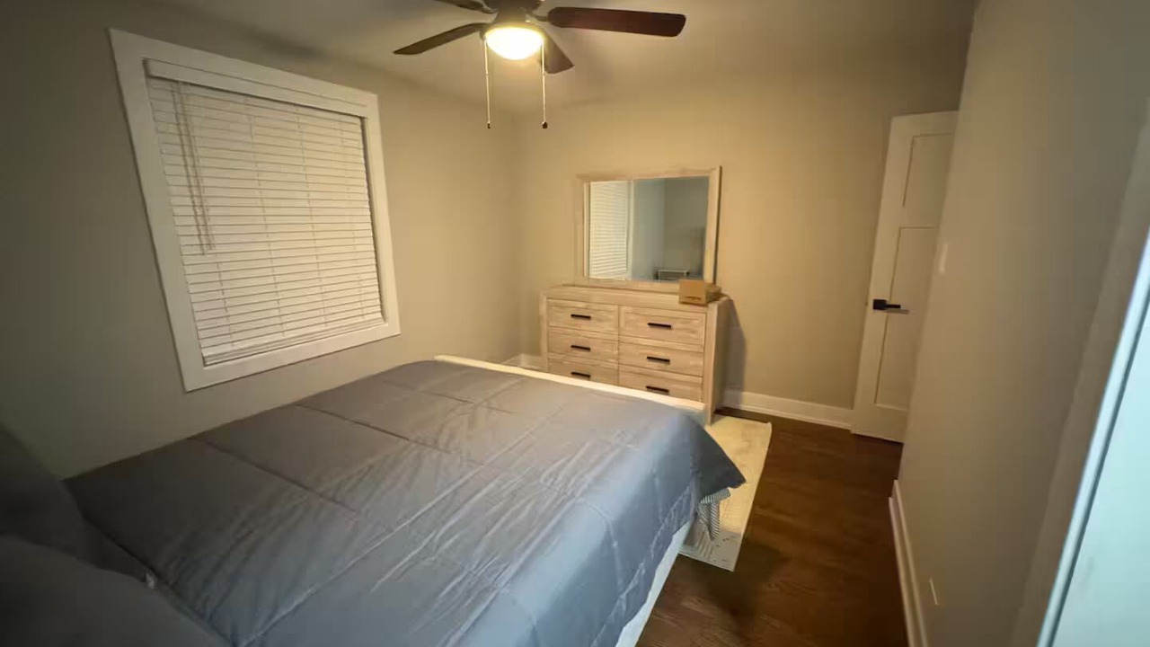 Photo of Bedroom in Oak Forest