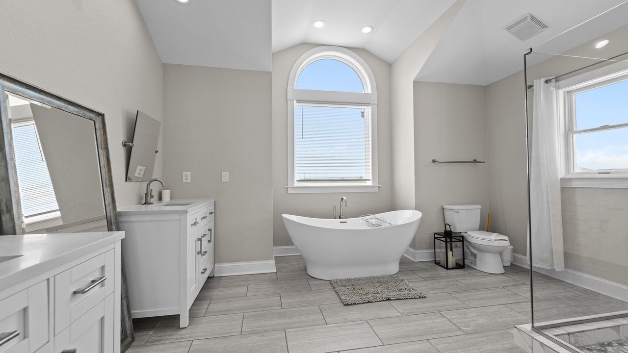 Photo of Bathroom in South Nags Head