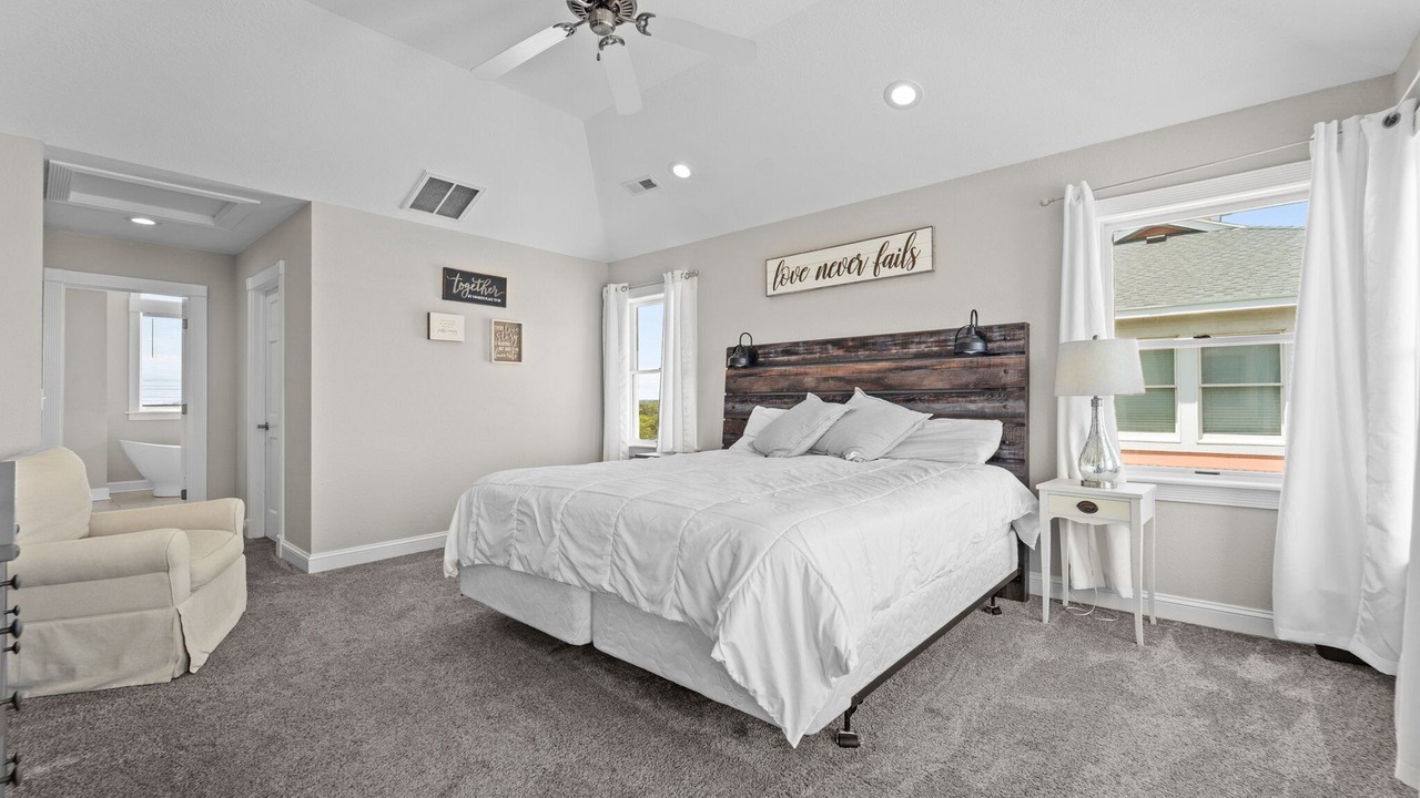 Photo of Bedroom in South Nags Head