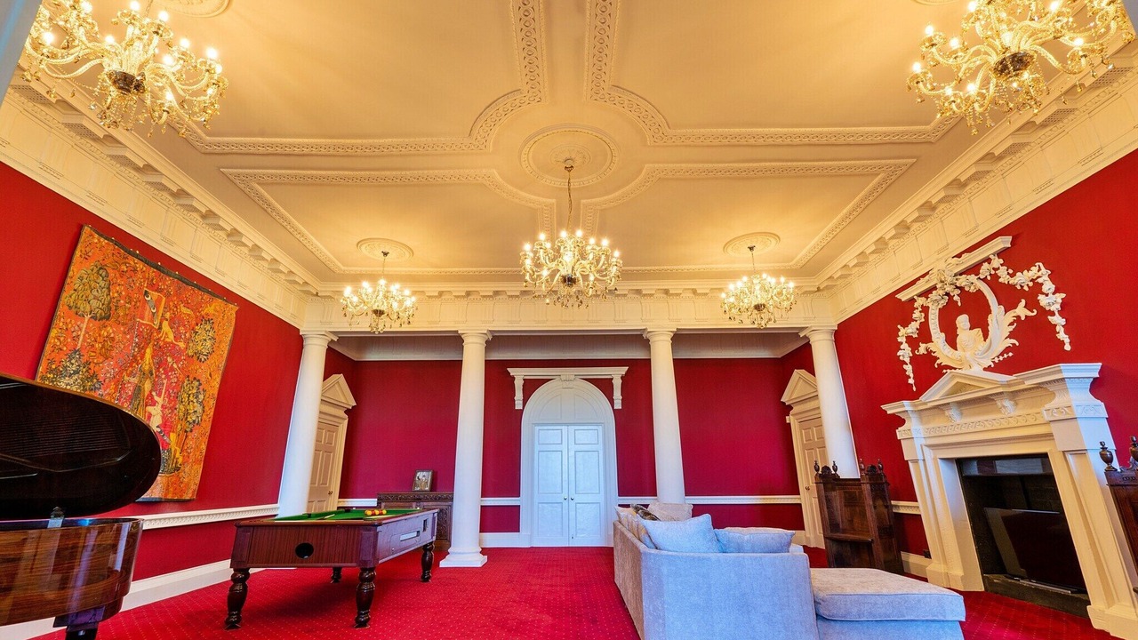Photo of Livingroom in Hickleton