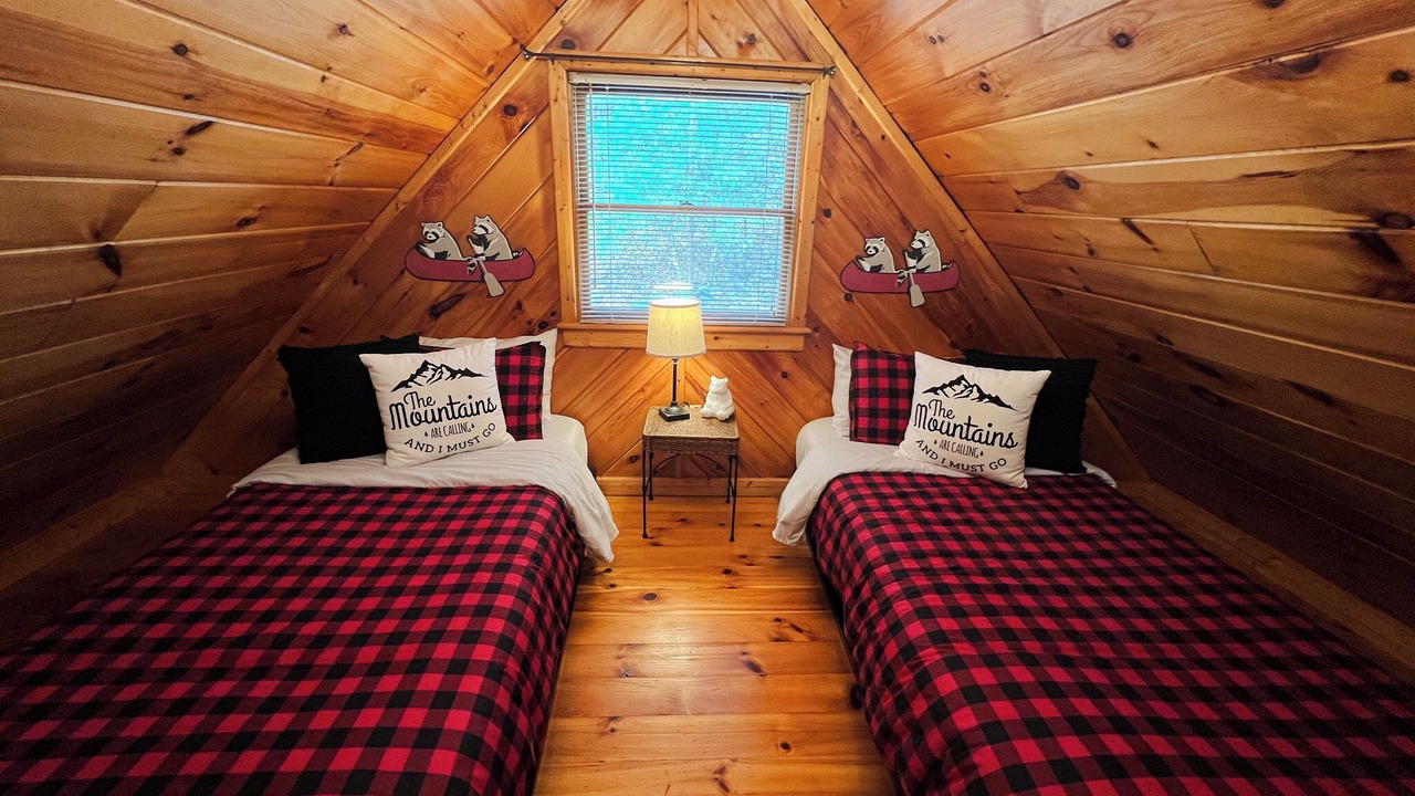 Photo of Bedroom in Hidden Lake