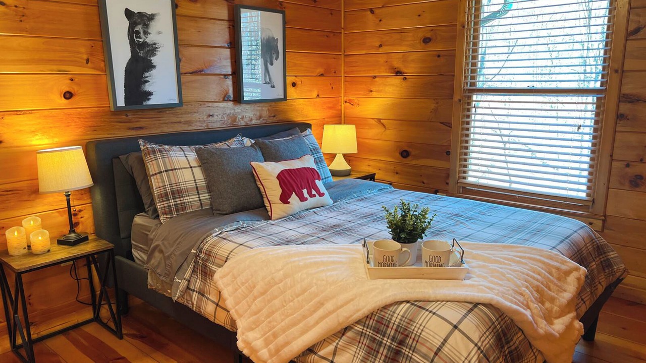 Photo of Bedroom in Hidden Lake