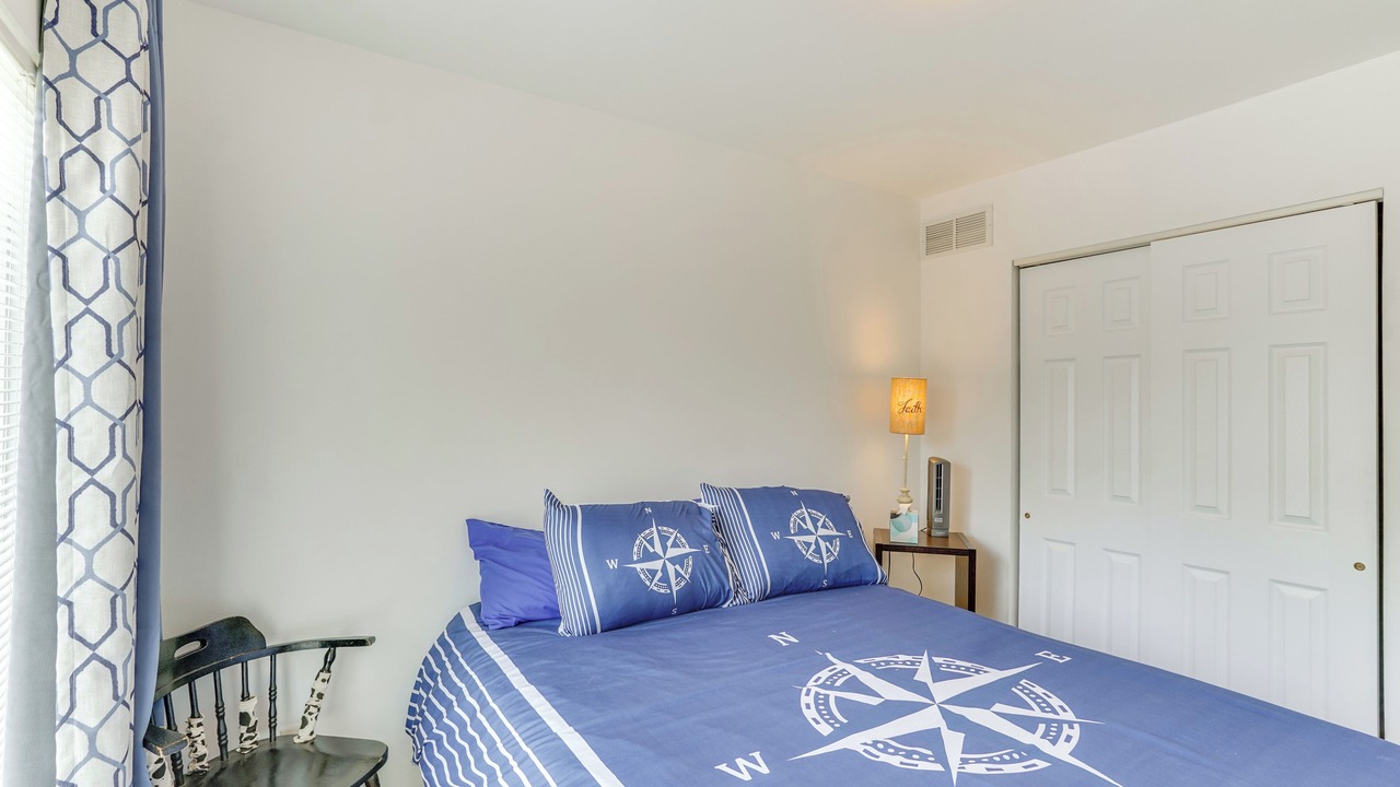 Photo of Bedroom in Roach
