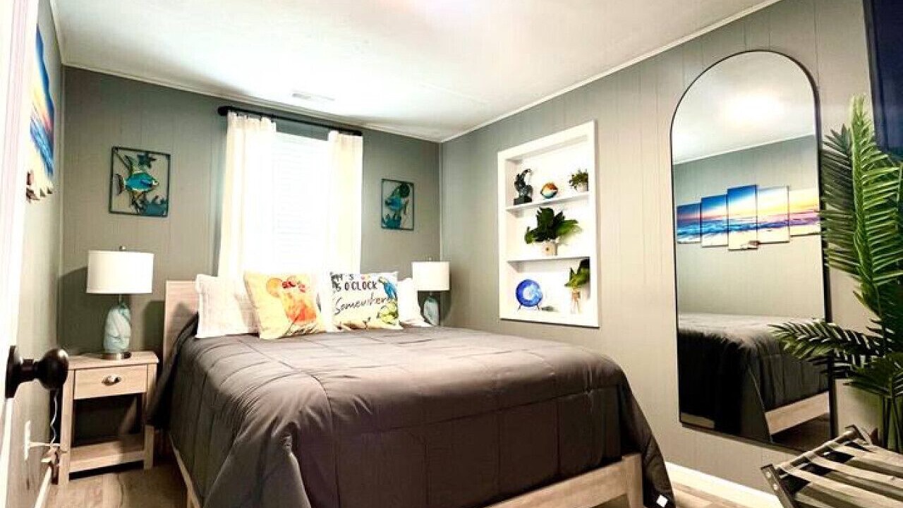 Photo of Bedroom in Russells Point
