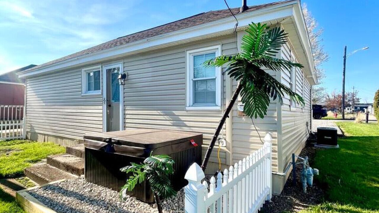 Photo of Outdoor in Russells Point