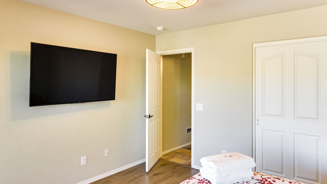 Photo of Bedroom in Saddlebrooke