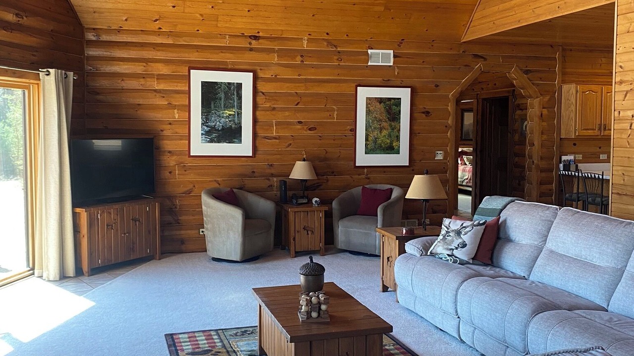 Photo of Livingroom in Wisconsin Dells