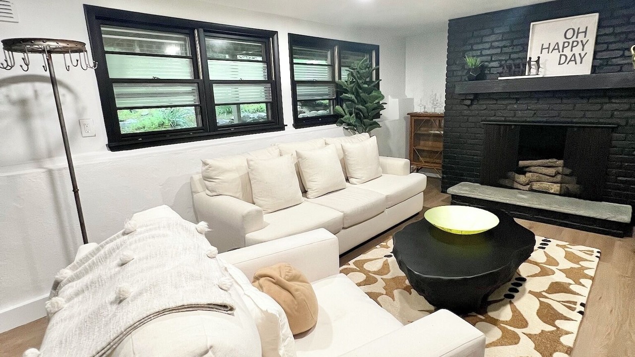 Photo of Livingroom in Westport