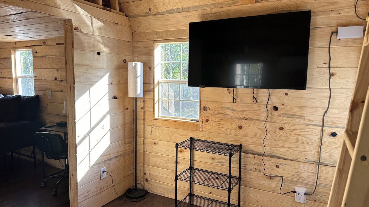 Photo of Livingroom in Walker