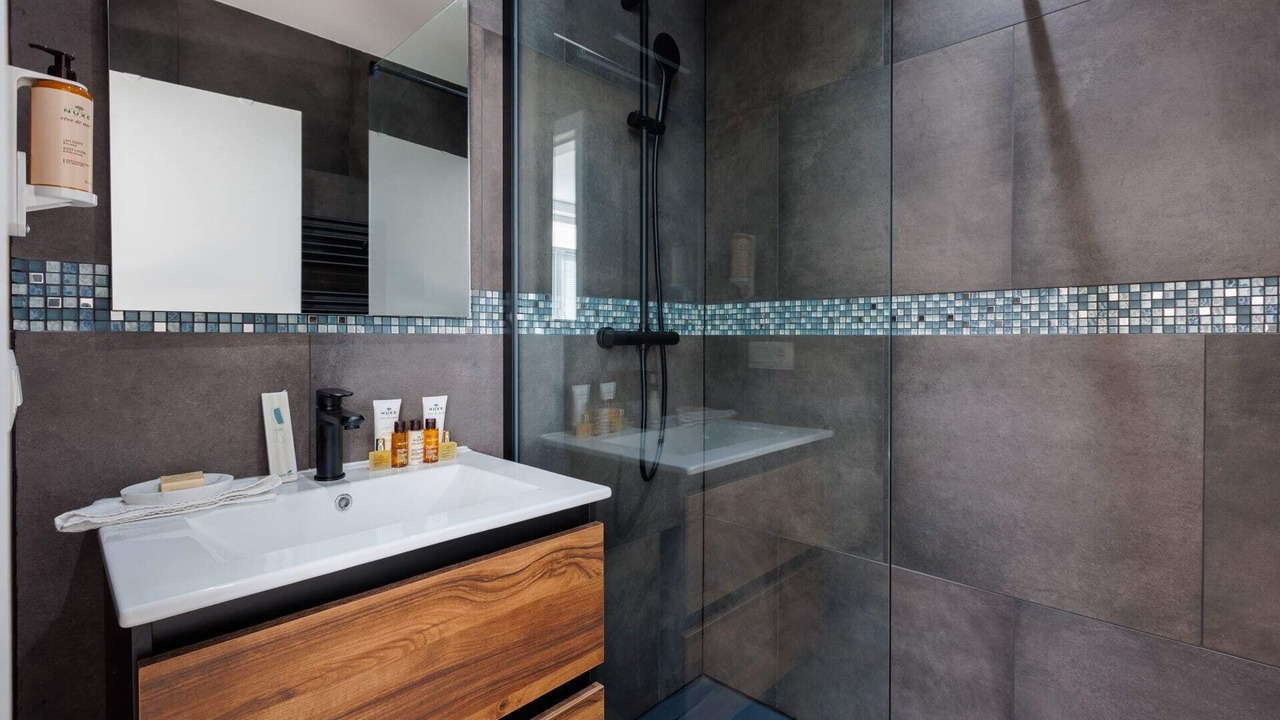 Photo of Bathroom in Quartier Midi-Lemonnier - Zuid-Lemonnierwijk