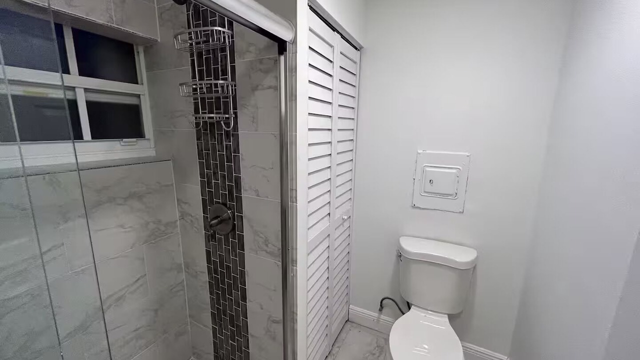 Photo of Bathroom in Golden Glades