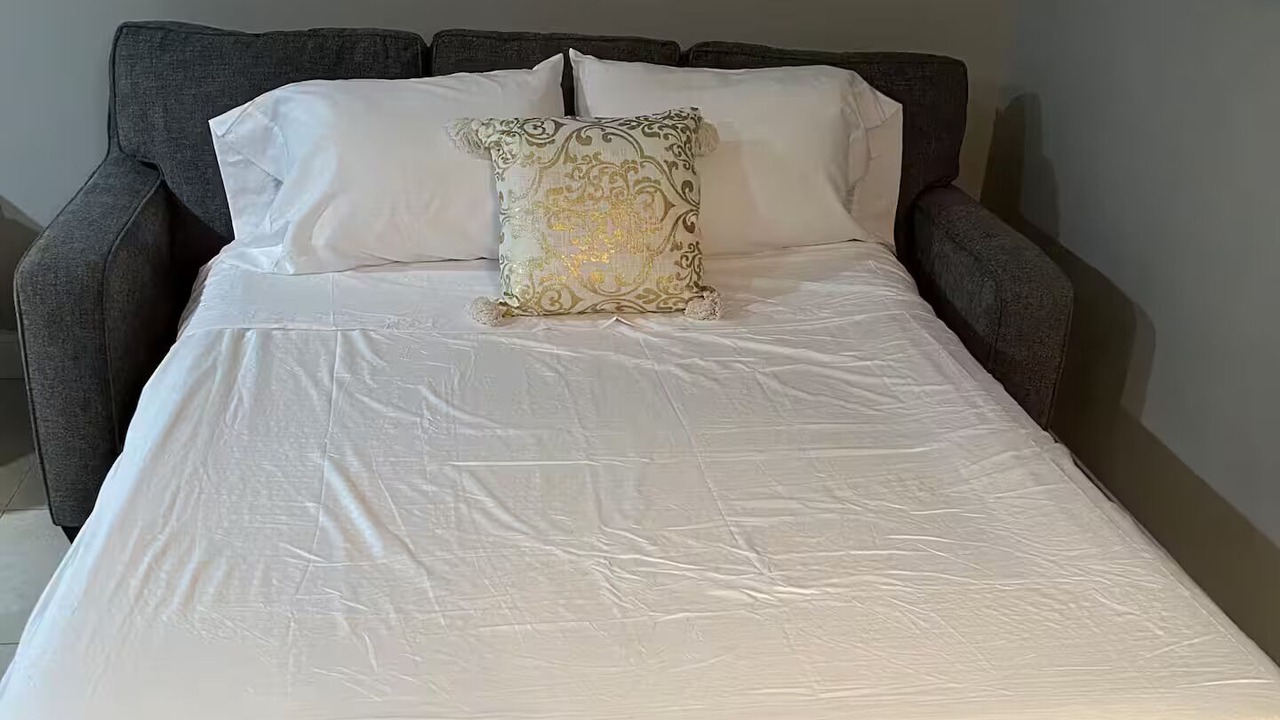 Photo of Bedroom in Golden Glades