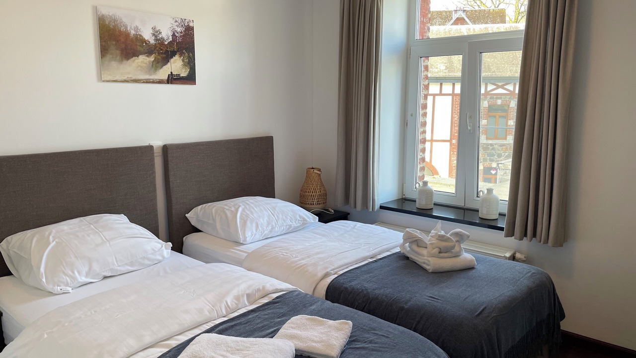 Photo of Bedroom in Coo