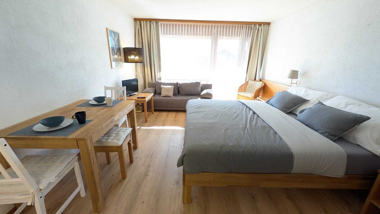 Photo of Bedroom in Aeschi bei Spiez