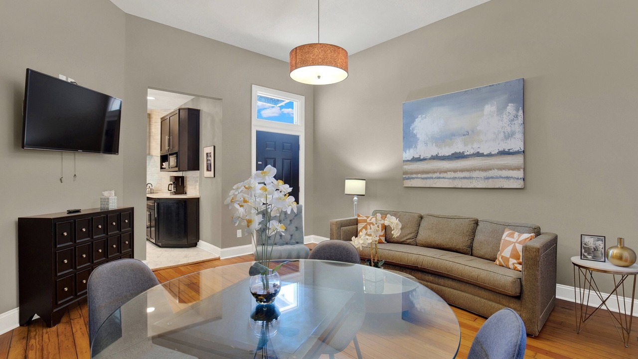 Photo of Livingroom in Metropolitan