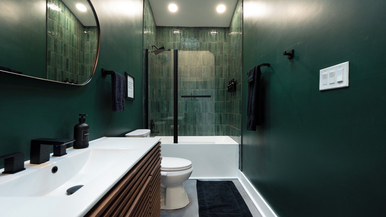 Photo of Bathroom in Canyon Lake