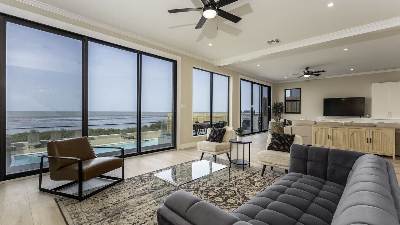 Photo of Livingroom in Port Isabel