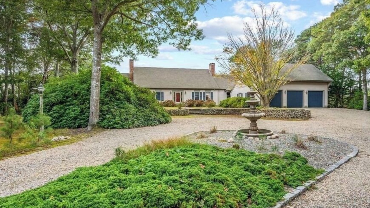 Photo of Others in Cotuit