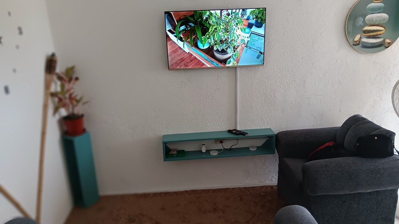 Photo of Livingroom in Gordon Town