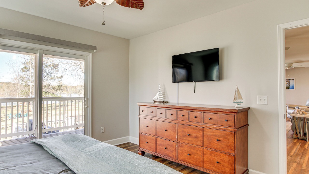 Photo of Bedroom in Leesville