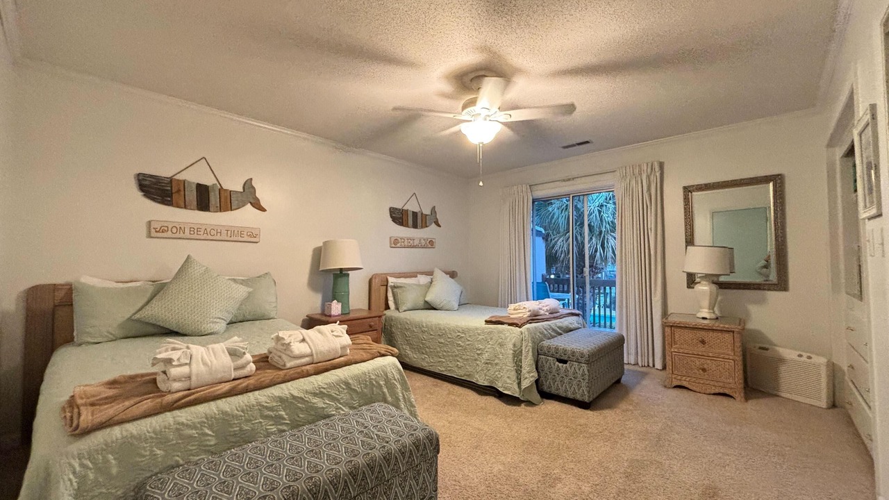 Photo of Bedroom in Arcadian Shores