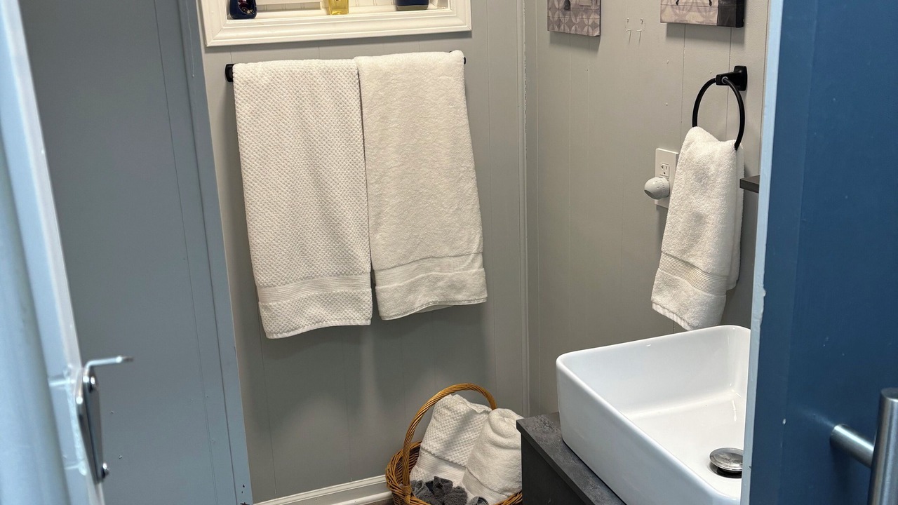 Photo of Bathroom in Pipestem