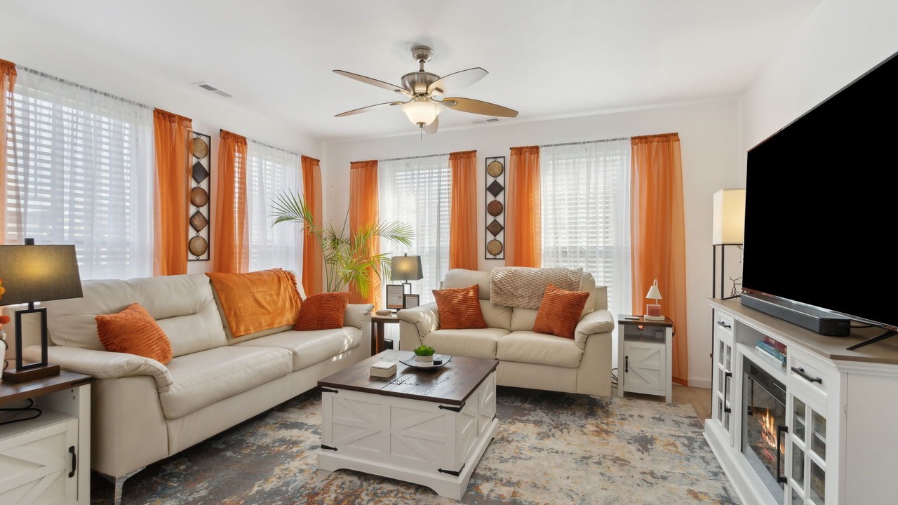Photo of Livingroom in Cedartown