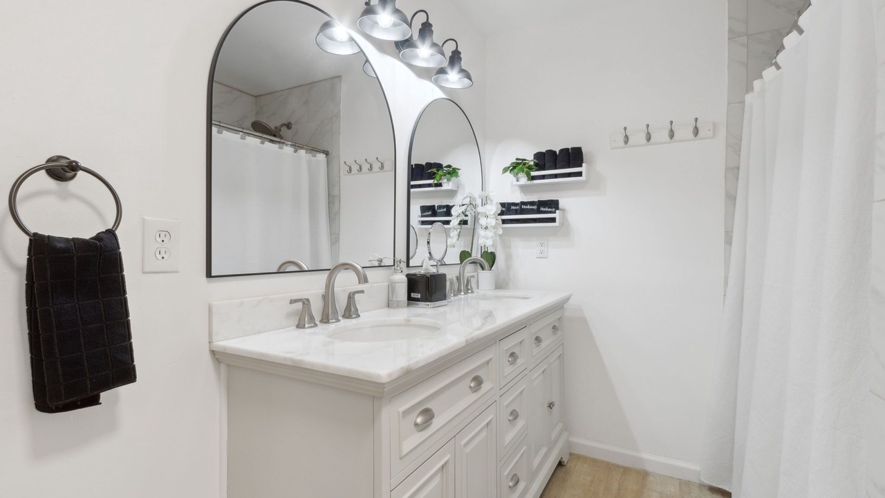 Photo of Bathroom in Cedartown
