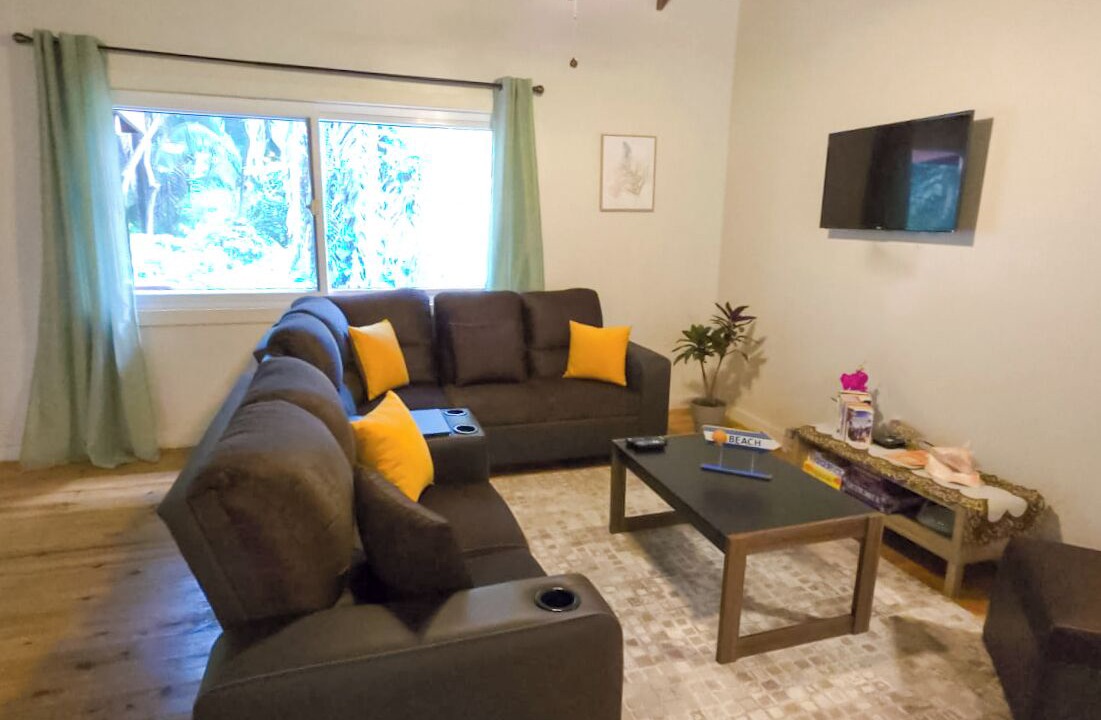 Photo of Livingroom in Palmetto Bay