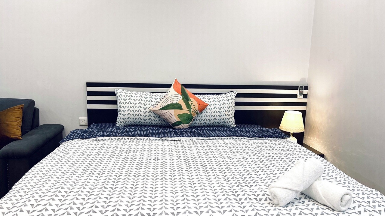 Photo of Bedroom in Trung Hoa Nhan Chinh