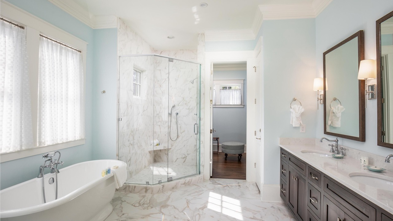 Photo of Bathroom in Vanderhorst Plantation