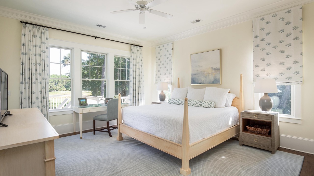 Photo of Bedroom in Vanderhorst Plantation