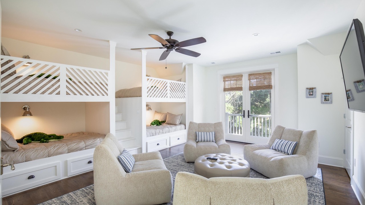 Photo of Bedroom in Vanderhorst Plantation