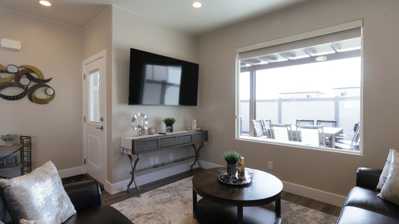 Photo of Livingroom in Hildale