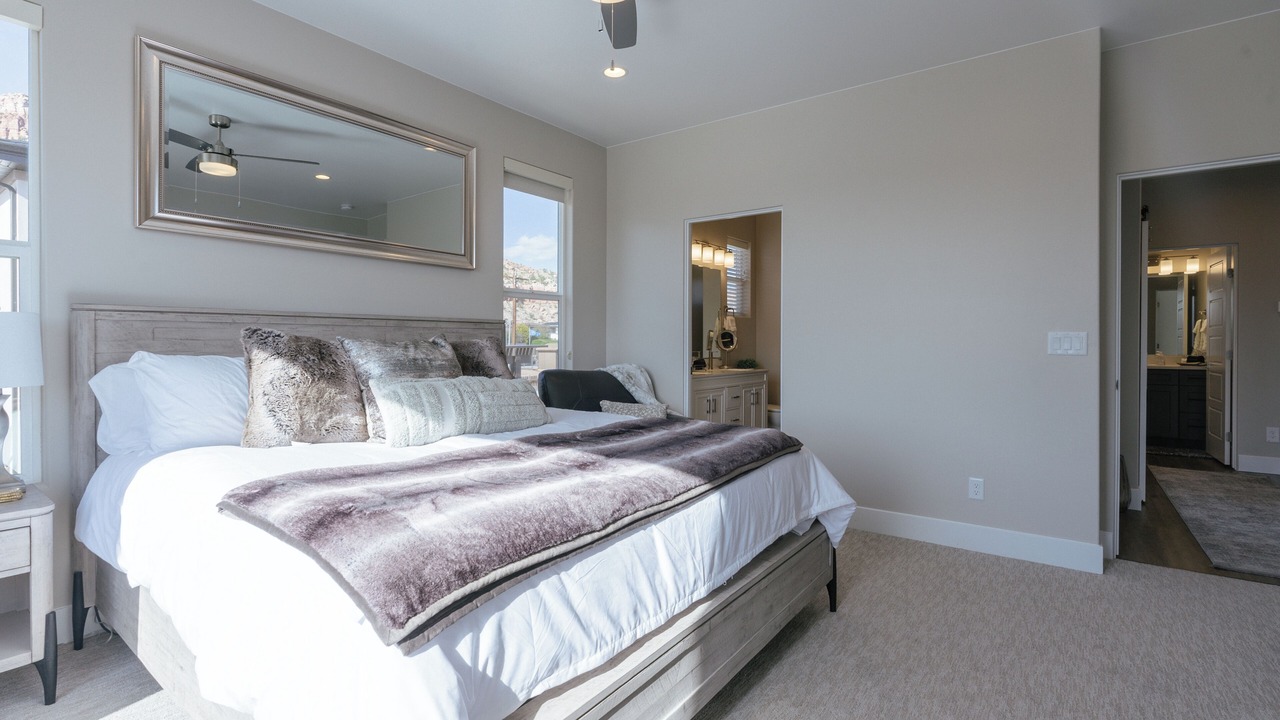 Photo of Bedroom in Hildale