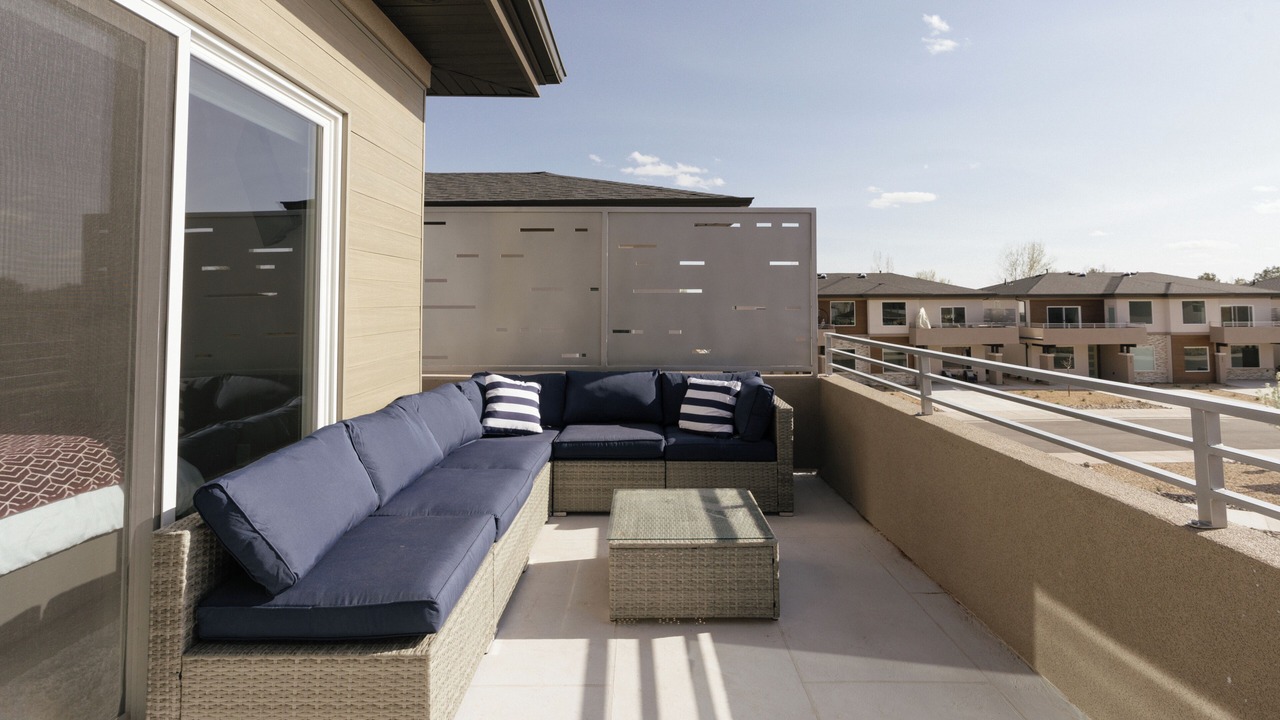Photo of Patio Balcony in Hildale