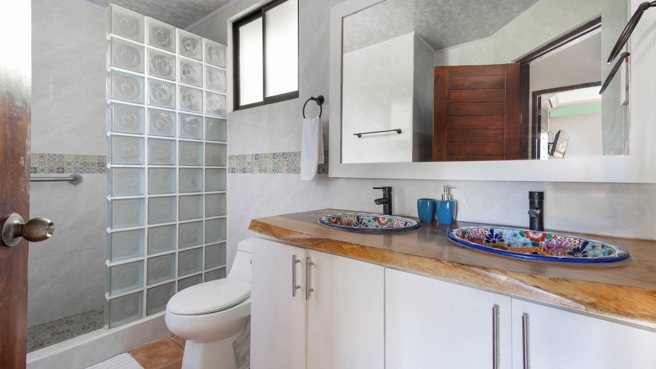Photo of Bathroom in Coco Sunset Hills