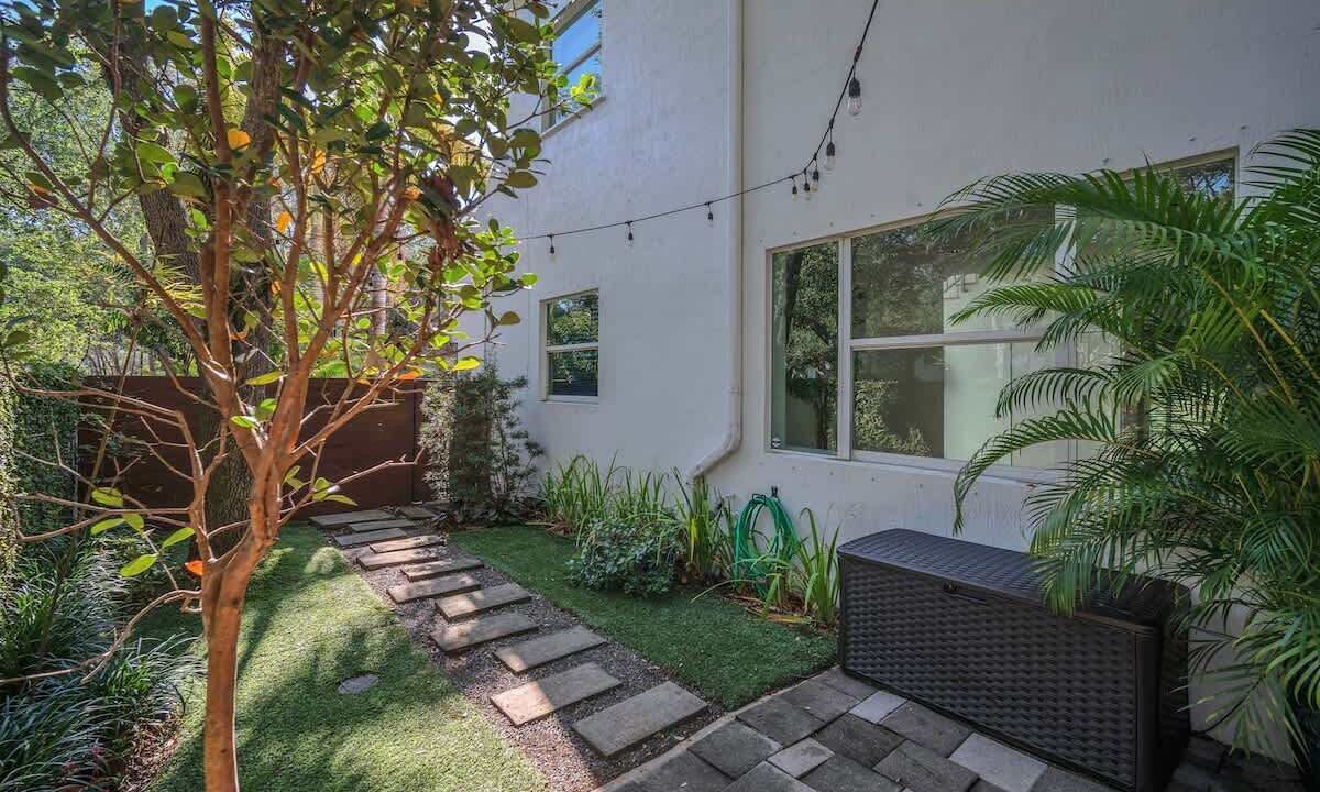 Photo of Outdoor in Coconut Grove